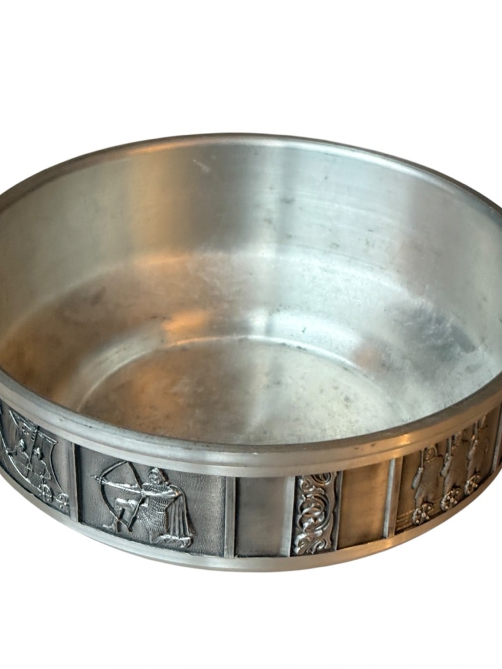 Konge Tinn Pewter Norwegian Norway Bowl Embossed Viking